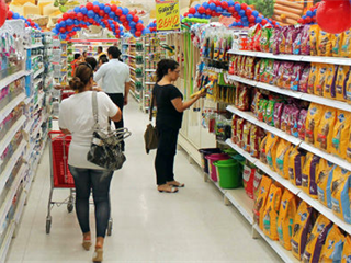 En los supermercados los aumentos "nunca pararon", según Simons.