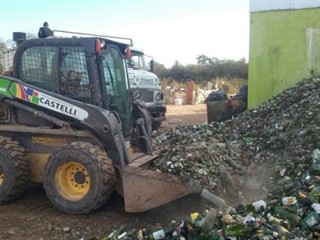 Serrano: "Hace tres años venimos trabajando en la separación de residuos en varias localidades".