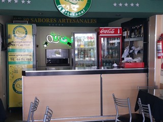 El local de comidas ubicado por la calle José María Paz fue cerrado preventivamente.