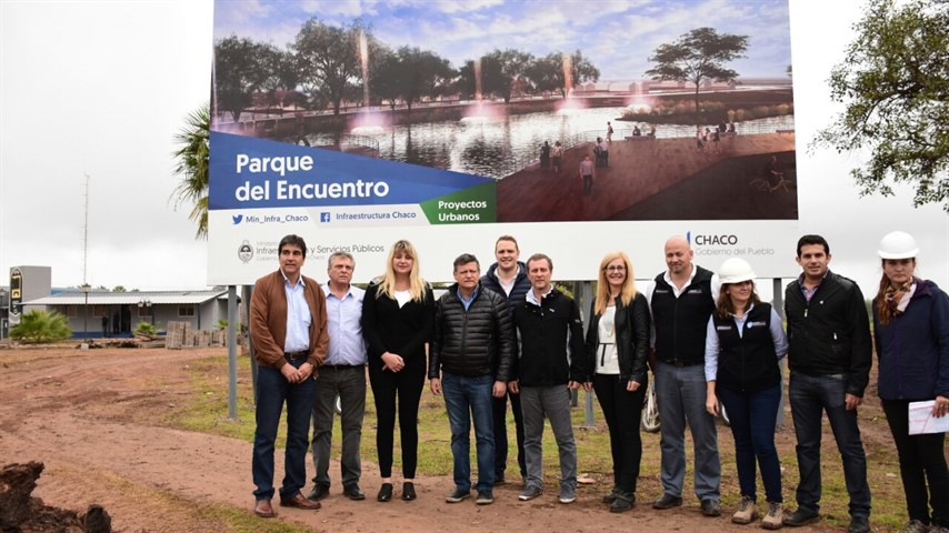 En Sáenz Peña, Peppo visitó la obra del Parque del Encuentro.