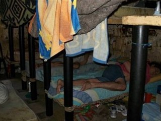 Un tiempo atrás el Centro Mandela y el Comité contra la Tortura denunciaron condiciones inhumanas en cárceles chaqueñas. Estas son imágenes de esos informes. 