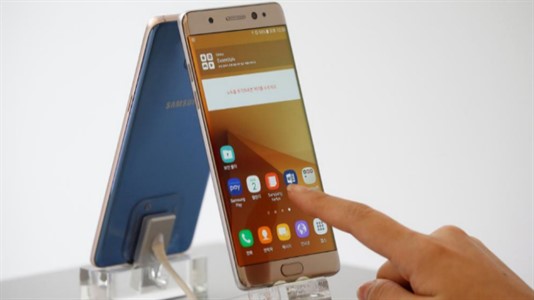 La escala del llamado para reemplazar dispositivos no tiene precedentes en Samsung, que se jacta de su habilidad manufacturera.