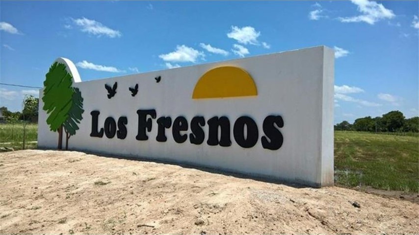 "La intendente dijo que con nuestros impuestos no alcanza para los trabajos de mantenimiento", dicen los vecinos de Los Fresnos. Foto: Argenprop.
