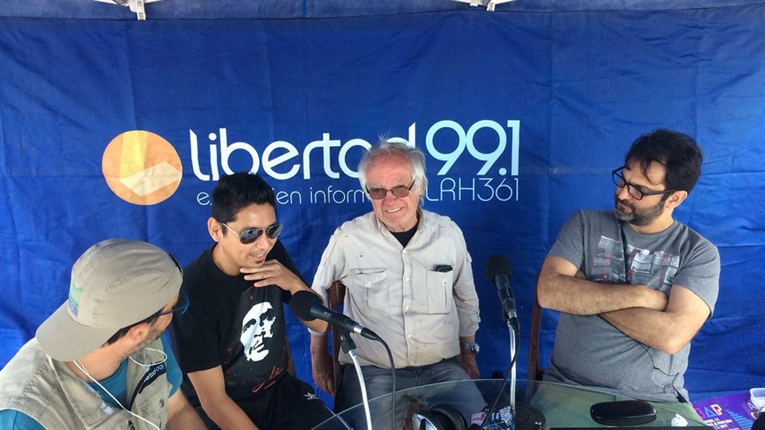 Julio Salazar y Adrián Medina pasaron por el estudio de Radio Libertad en la BAP. 