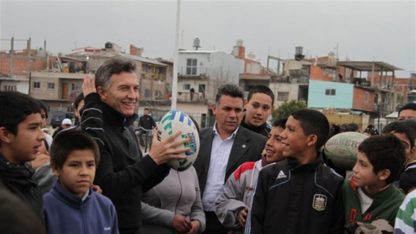 El presidente Macri armó una imagen cercana a la gente que hoy se está perdiendo.