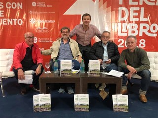 Peretti presentó el libro en la Feria del Libro de Resistencia.