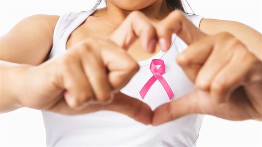 Dra. Flor: "El cáncer de mama ¿es solo un tema de señoras mayores?". (Foto: Revista Vive) 