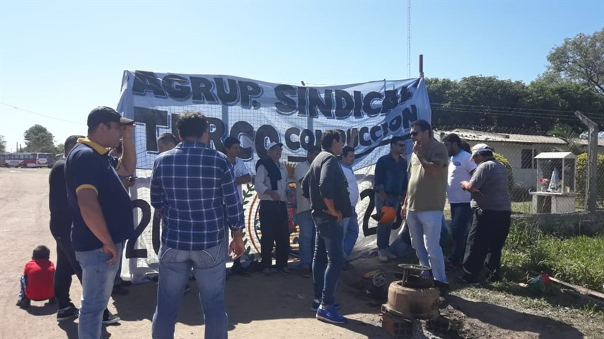Esto ocurre en los galpones de Ersa en Resistencia, mientras en Corrientes también se definió una jornada de paro.