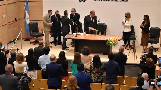 Diputados en el acto de juramento de Víctor Del Río como juez del Superior Tribunal de Justicia.