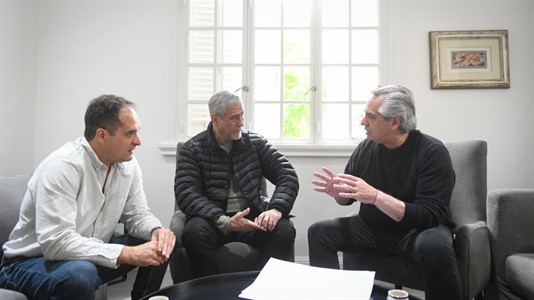 Foto: Alberto Fernández reunido este domingo con Jorge Ferraresi.