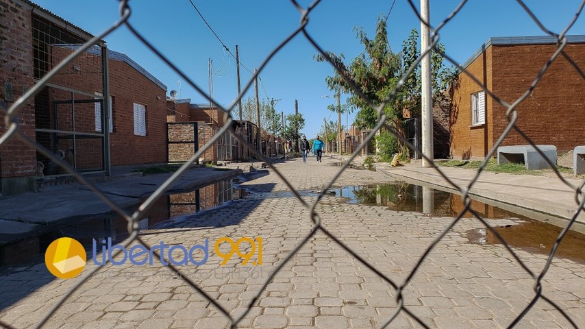 El barrio se encuentra aislado a raíz del brote de casos positivos de Covid-19. 