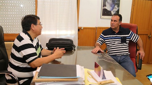 Capitanich se reunió con el intendente de Las Palmas.