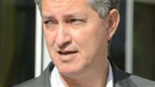 "Estoy trabajando con el Ministro de Hacienda para encontrar una salida para liquidar los fondos ", aseguró Farias