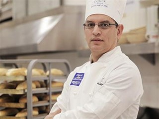 Gastón Miño, el argentino campeón de panadería. 